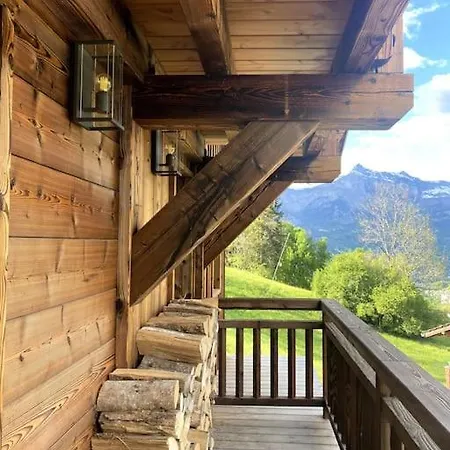 Familial Vue Montblanc Chalet *