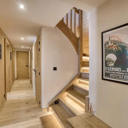 Familial Vue Montblanc Chalet *